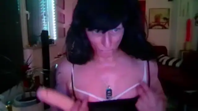 hellgirl1980 online show from 04-17-26, 11:29