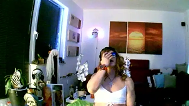 hellgirl1980 online show from 11-21-25, 10:31