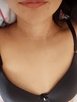 bebeksiii online show from 10-28-25, 08:24