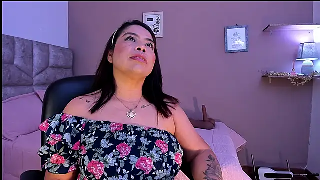 roselyn caprice online show from 09-12-25, 02:12