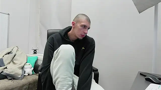 Ryan Dozer online show from 11-01-25, 06:51