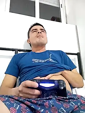 Andr3s69xxx online show from 02-06-26, 09:00