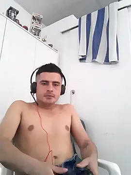 Andr3s69xxx online show from 04-26-26, 02:36