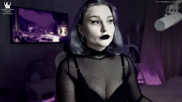 Wounded Goddess  online show from 01-09-26, 06:53