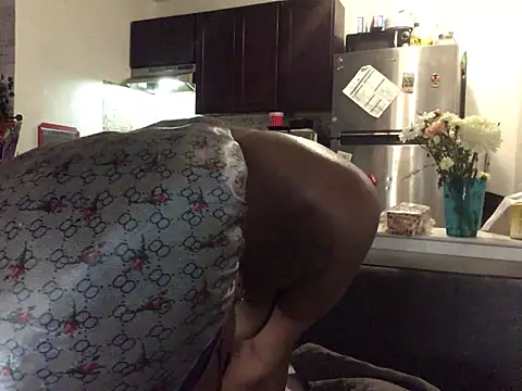 littyleesh1 online show from 03-17-26, 06:38