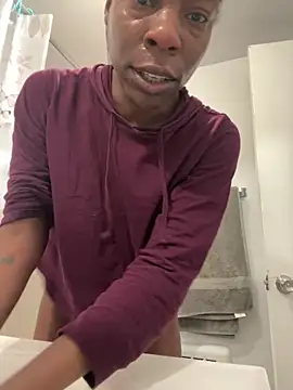 littyleesh1 online show from 03-01-26, 02:39