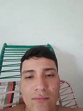 Snapshot of Johan_Dangel chatting on 05-25-26, 02:27 Johan Dangel online show from 05-25-26, 02:27