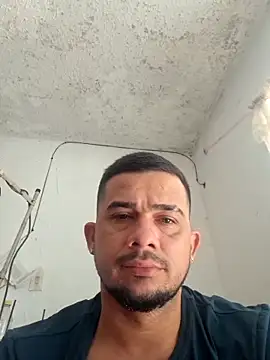 yeffito1 online show from 09-10-25, 04:06