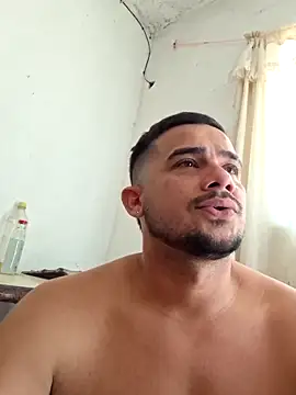 yeffito1 online show from 09-20-25, 04:12