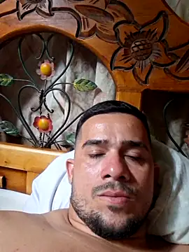 yeffito1 online show from 09-24-25, 06:03