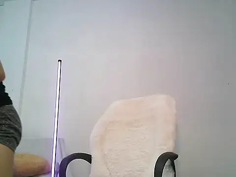 NautyBoyBrazeen 143 online show from 02-23-26, 03:52