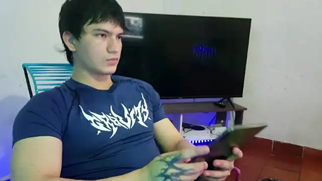 ErickWalton online show from 10-24-25, 05:28