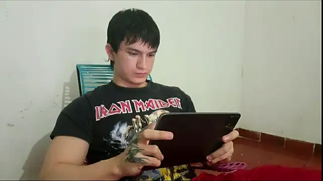 ErickWalton online show from 10-20-25, 04:58