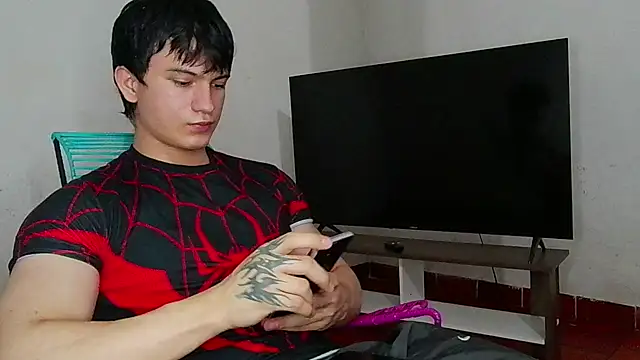 ErickWalton online show from 12-21-25, 04:03