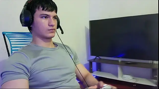 ErickWalton online show from 11-15-25, 05:44