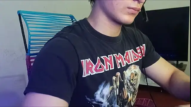 ErickWalton online show from 11-23-25, 06:56