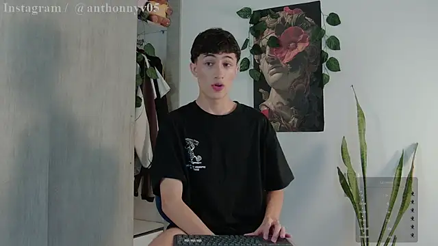 anthonny 05 online show from 09-27-25, 09:15