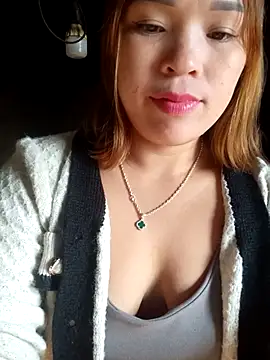 Snapshot of keobong-00 chatting on 10-28-25, 01:50 keobong-00 online show from 10-28-25, 01:50