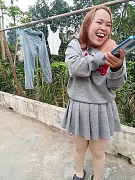 Snapshot of keobong-00 chatting on 12-20-25, 01:19 keobong-00 online show from 12-20-25, 01:19