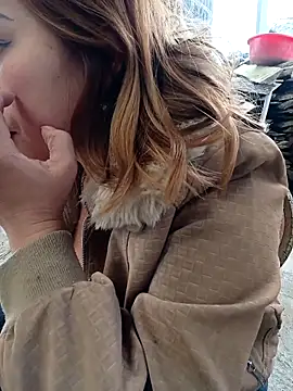 Snapshot of keobong-00 chatting on 01-07-26, 01:21 keobong-00 online show from 01-07-26, 01:21