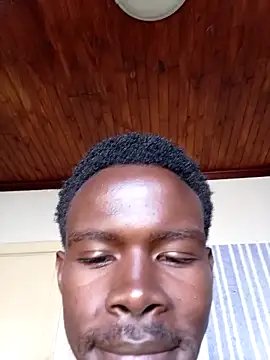 donchico0 online show from 10-25-25, 07:29