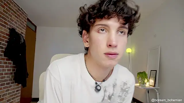 boream online show from 10-18-25, 01:35