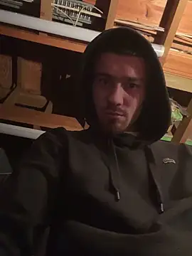 Johnclips2 online show from 09-28-25, 03:35