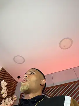 Snapshot of B_Wild chatting on 02-03-26, 06:51 B Wild online show from 02-03-26, 06:51