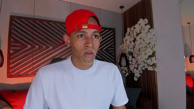 B Wild online show from 09-19-25, 03:32