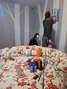 Blossom94 online show from 12-19-25, 05:48