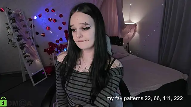 Cassies-Sandyy online show from 04-12-26, 08:12