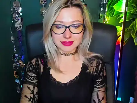 loveHeidi online show from 10-20-25, 09:43