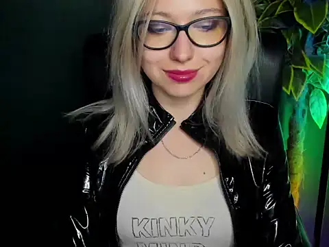 loveHeidi online show from 09-29-25, 06:20