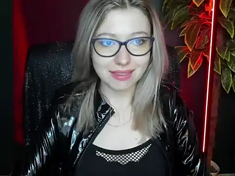 loveHeidi online show from 03-13-26, 05:34