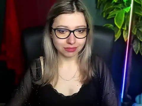 loveHeidi online show from 03-31-26, 04:25