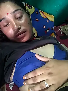 Snapshot of Hot_cupal chatting on 09-18-25, 07:22 Hot cupal online show from 09-18-25, 07:22