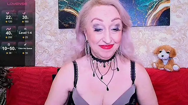  Sara  Smith  online show from 05-27-26, 07:05