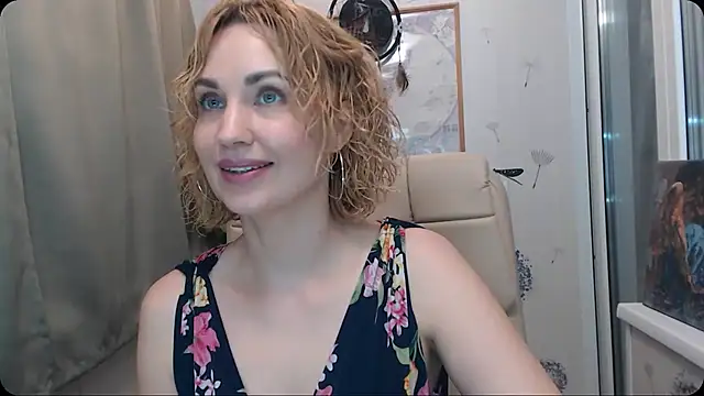 KatrinAlluring online show from 10-02-25, 04:05