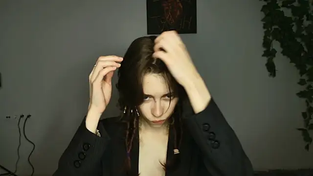 Yoka paradoXXX online show from 10-10-25, 05:08