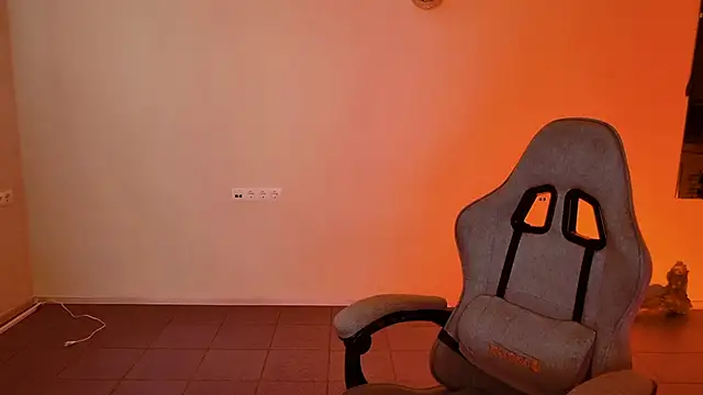 Yoka paradoXXX online show from 02-26-26, 09:09