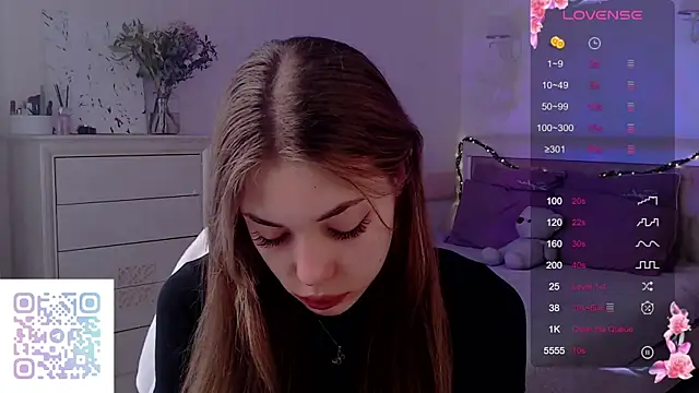 Leila Vanilla online show from 11-30-25, 02:23