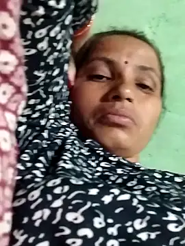 Snapshot of KIRTI12_HOT chatting on 10-22-25, 04:06 KIRTI12 HOT online show from 10-22-25, 04:06