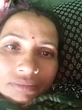 KIRTI12 HOT online show from 01-17-26, 04:10