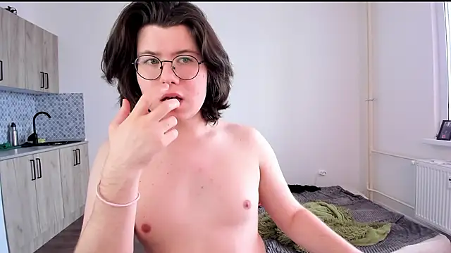 Snapshot of Derek_Shameless chatting on 02-19-26, 12:13 Derek Shameless online show from 02-19-26, 12:13