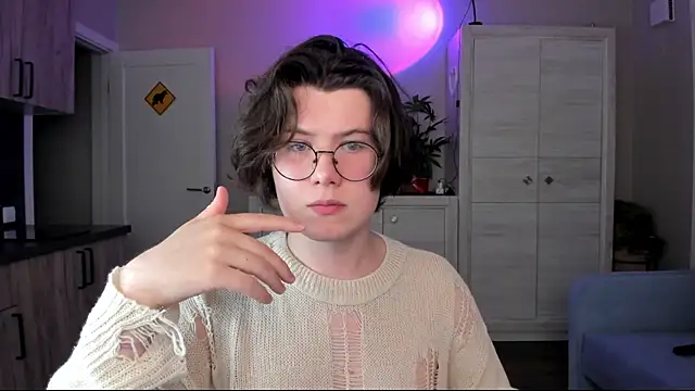 Derek Shameless online show from 07-07-26, 08:34