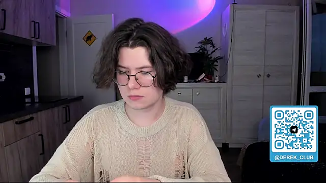 Derek Shameless online show from 07-15-26, 07:43