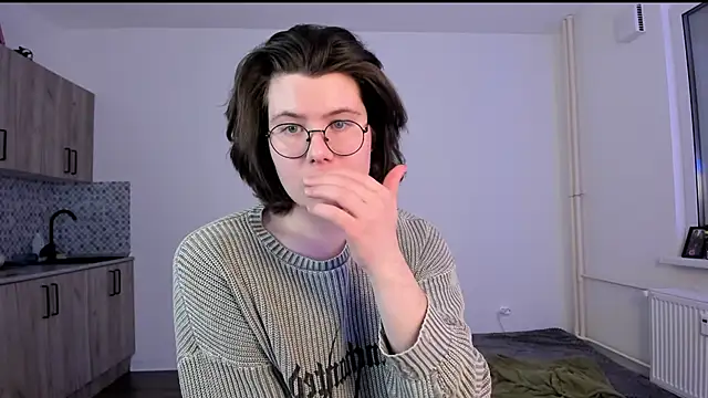 Snapshot of Derek_Shameless chatting on 02-16-26, 06:28 Derek Shameless online show from 02-16-26, 06:28