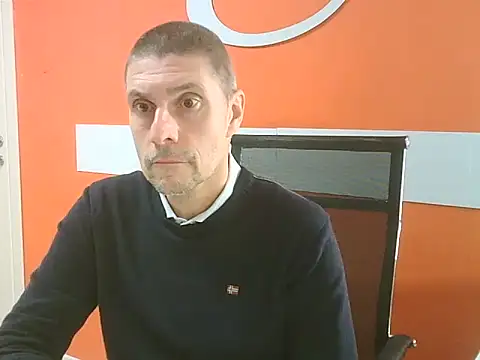 max79ve31 online show from 11-18-25, 02:31