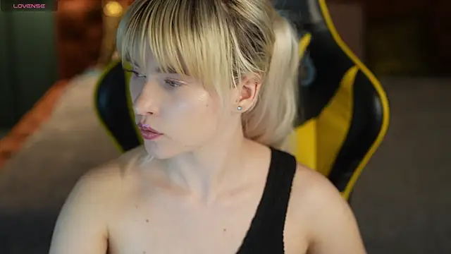Ava kiss054 online show from 06-07-26, 04:34