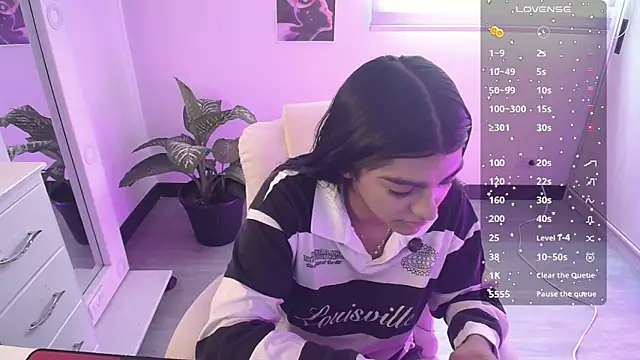 Snapshot of amarasilk_ chatting on 06-06-26, 05:18 amarasilk online show from 06-06-26, 05:18